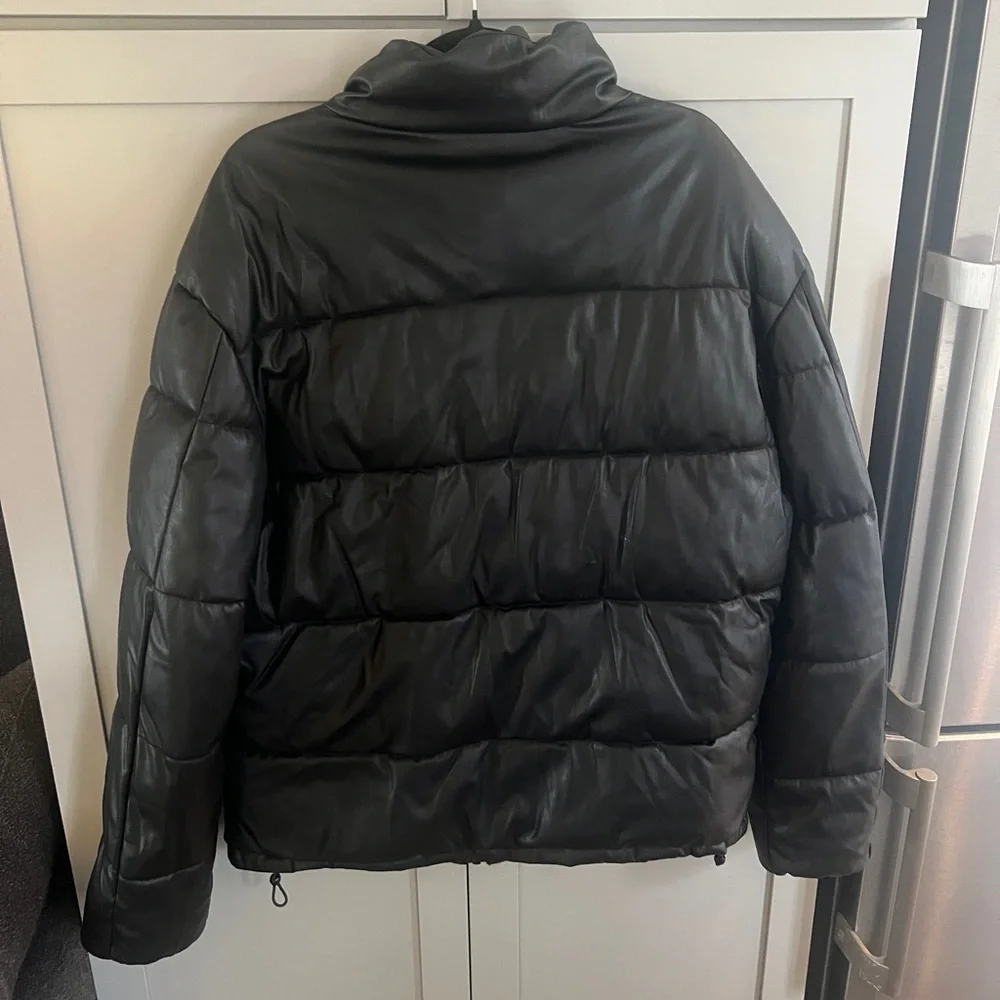 Zara Black leather puffer - Picture 2 of 5